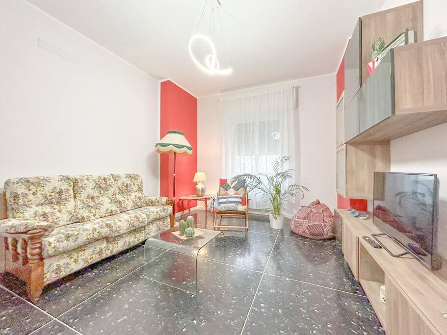 Free Parking - Elegante Casa Con Wifi -Smarttv Apartment Savona Exterior foto